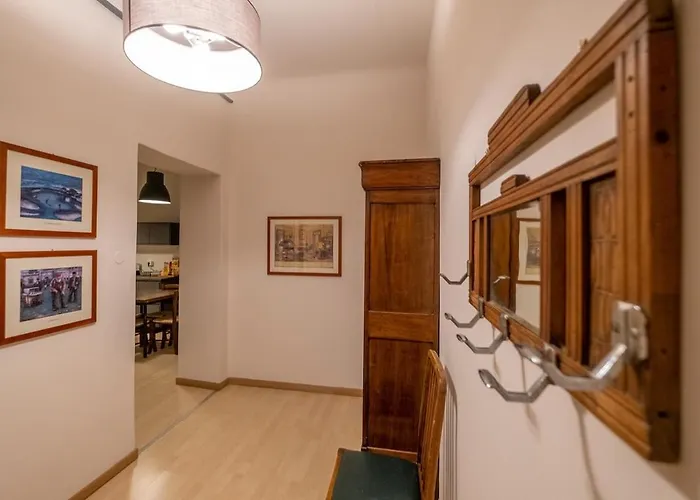 Quiet ,cosy , Super Central, 2 Bedrooms Appartamento Genova